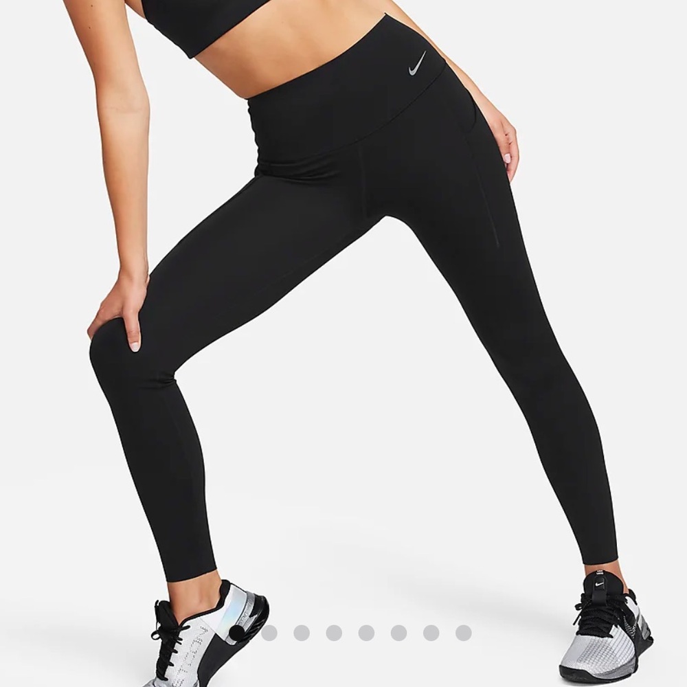 Nike Universa Black Leggings